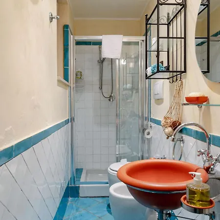 Italian Experience-suite La Torre Numana