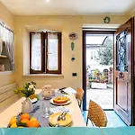 Italian Experience-suite La Torre Numana