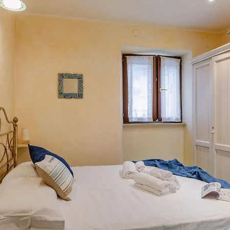 Italian Experience-suite La Torre 公寓 努马纳
