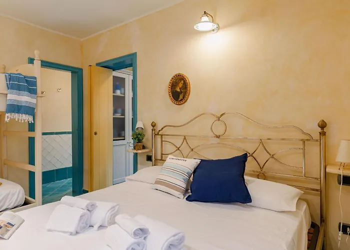 Italian Experience-suite La Torre * Numana